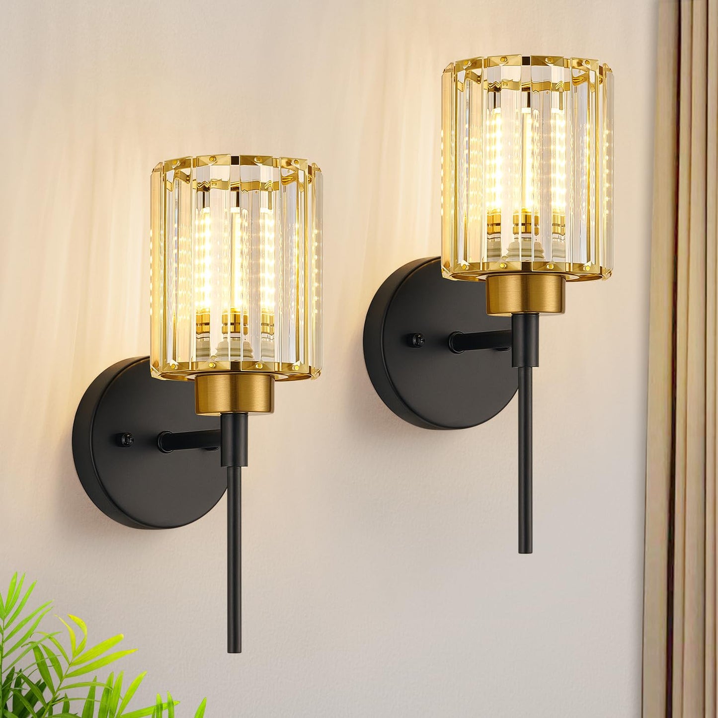Modern Crystal Bathroom Vanity Light, 3-Light Brushed Gold Bathroom Light Fixtures with Clear Shades, Vanity Lighting Fixtures Over Mirror (Exclude Bulb)